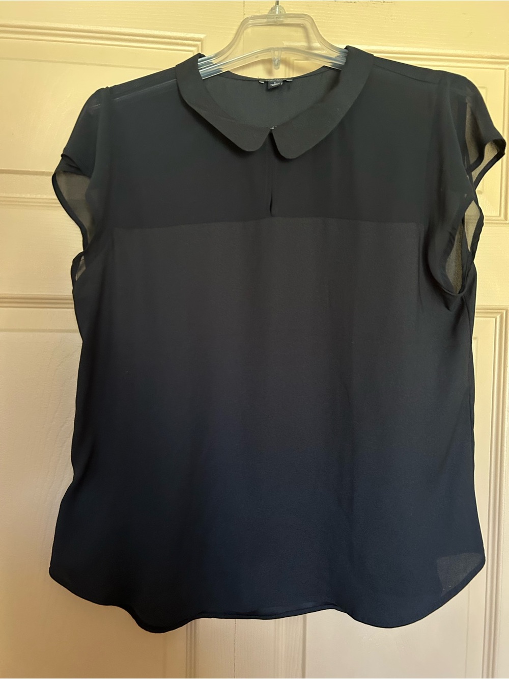Ann Taylor Black Peter Collar Short Sleeve Blouse